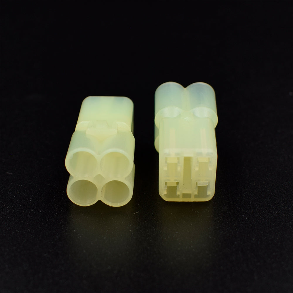 CONECTOR 4 VIAS VERDE MACHO