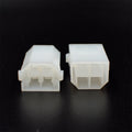 CONECTOR 4 VIAS COHETE MACHO