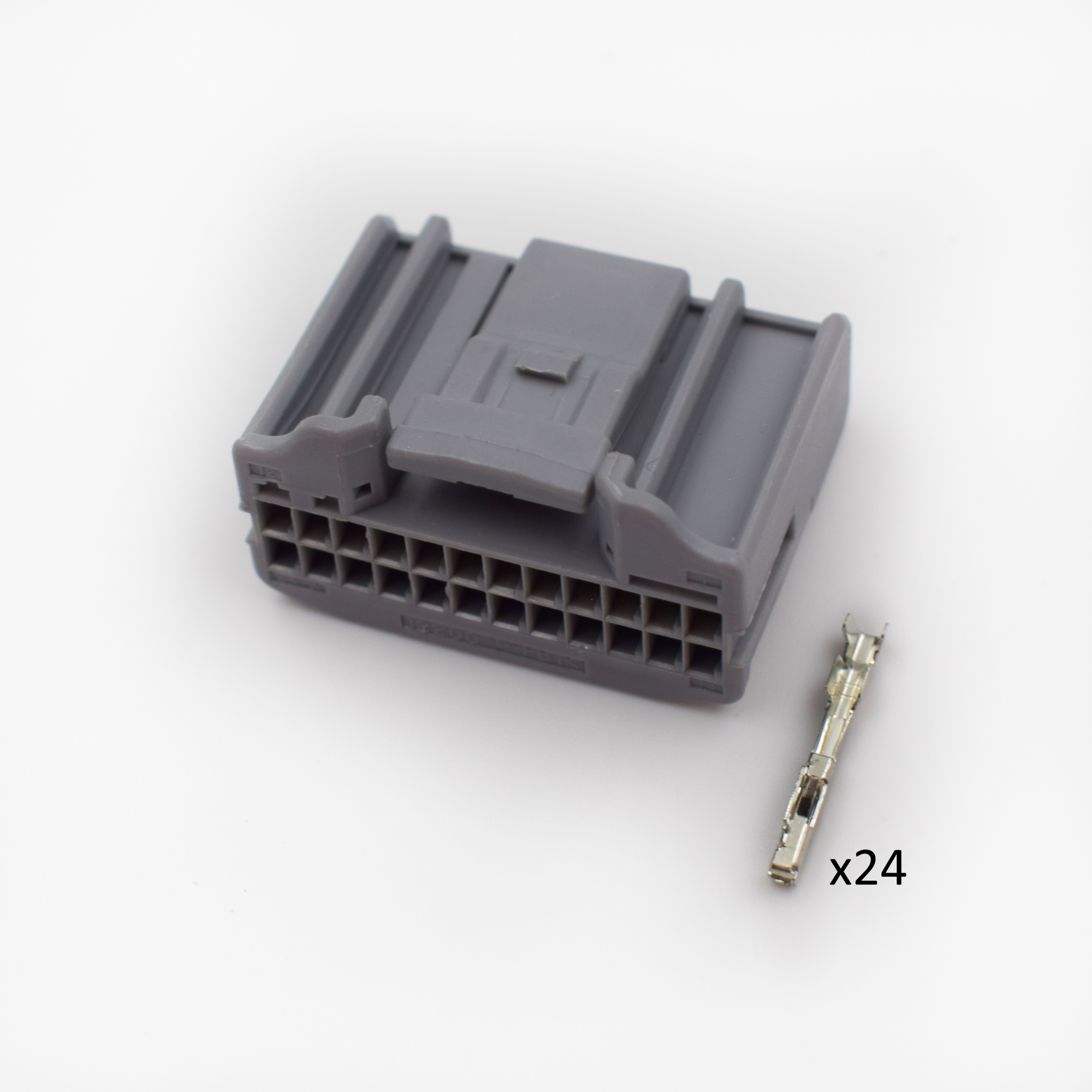 CONECTOR 24 PINES + TERMINALES GRIS CON ESTRIA GRIS T MRX