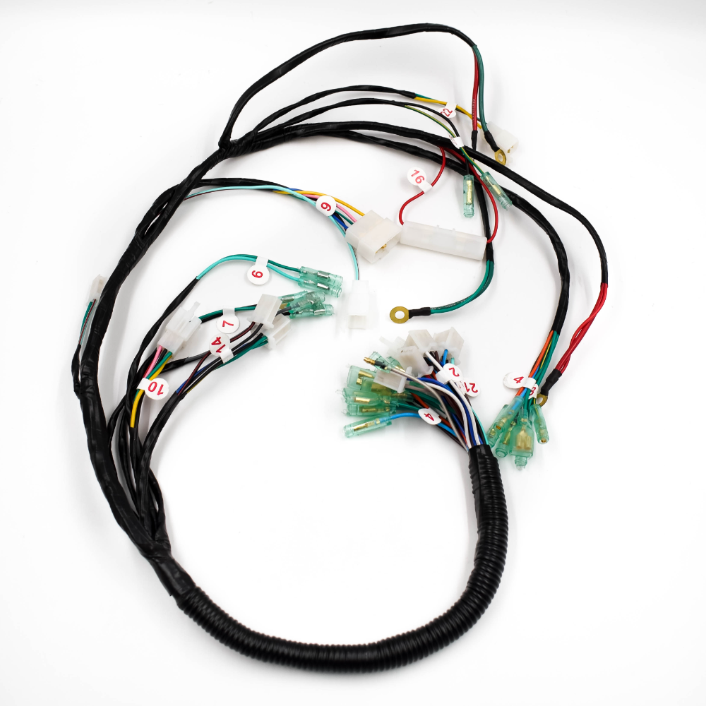AKT TT 2004 NO MUESTRA INDICADOR DE CAMBIOS
